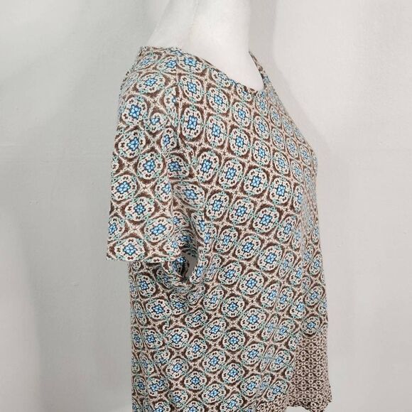 J. Jill Linen T-Shirt Size Medium Brown and Blue Medallion Print Tee - Picture 3 of 7